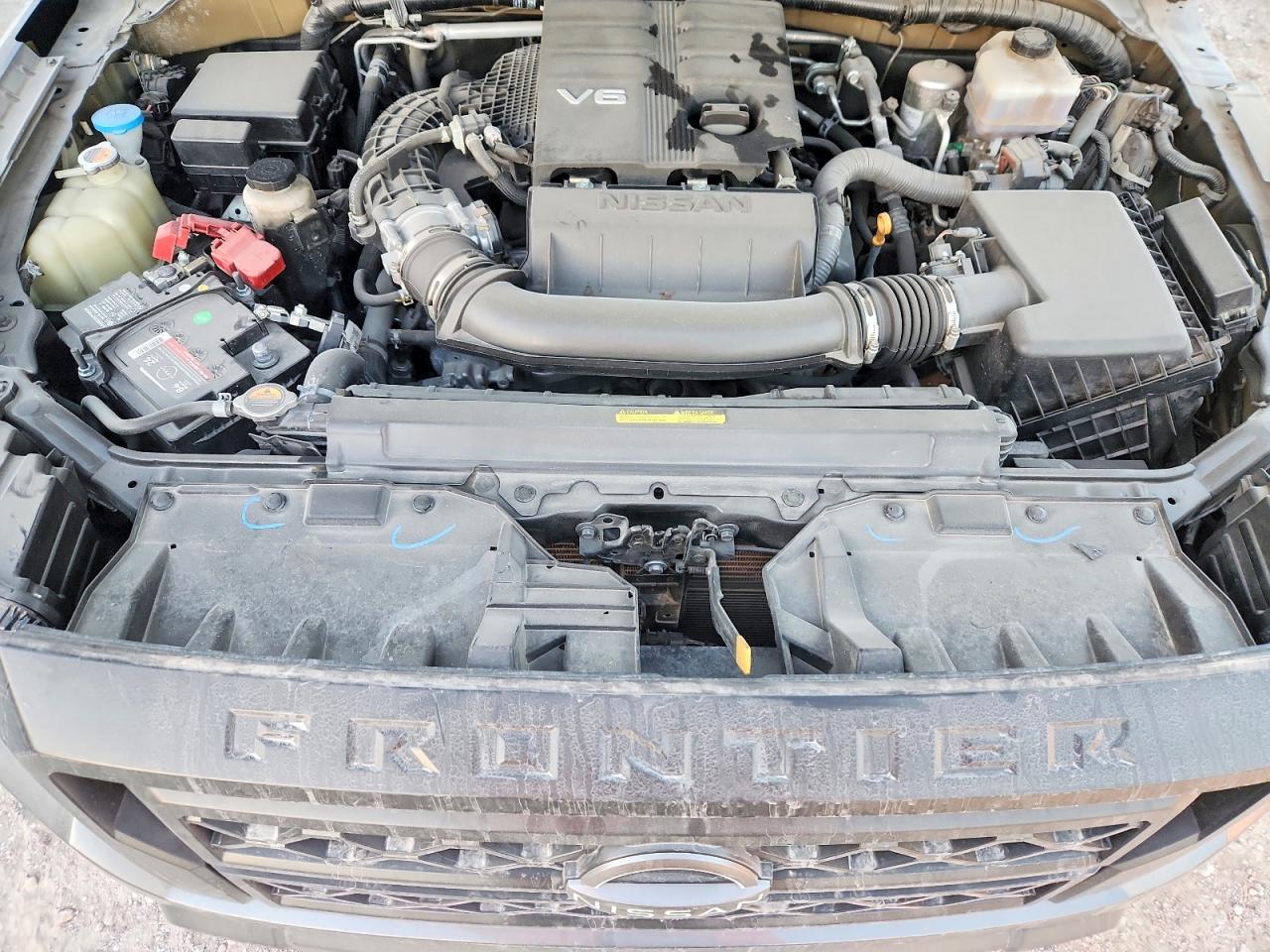 Nissan Frontier S