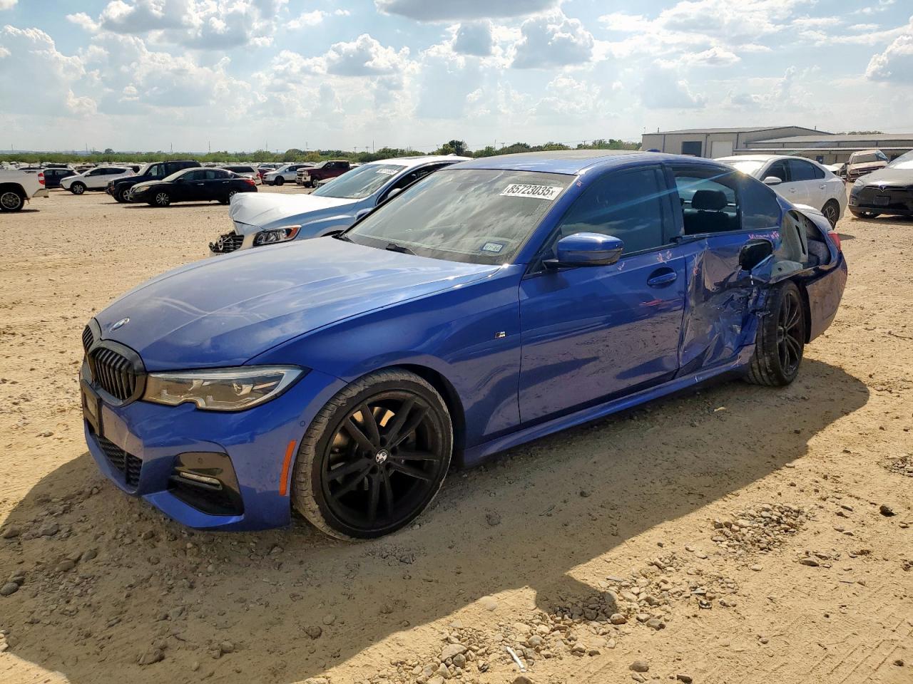 Salvage BMW 3 Series Image