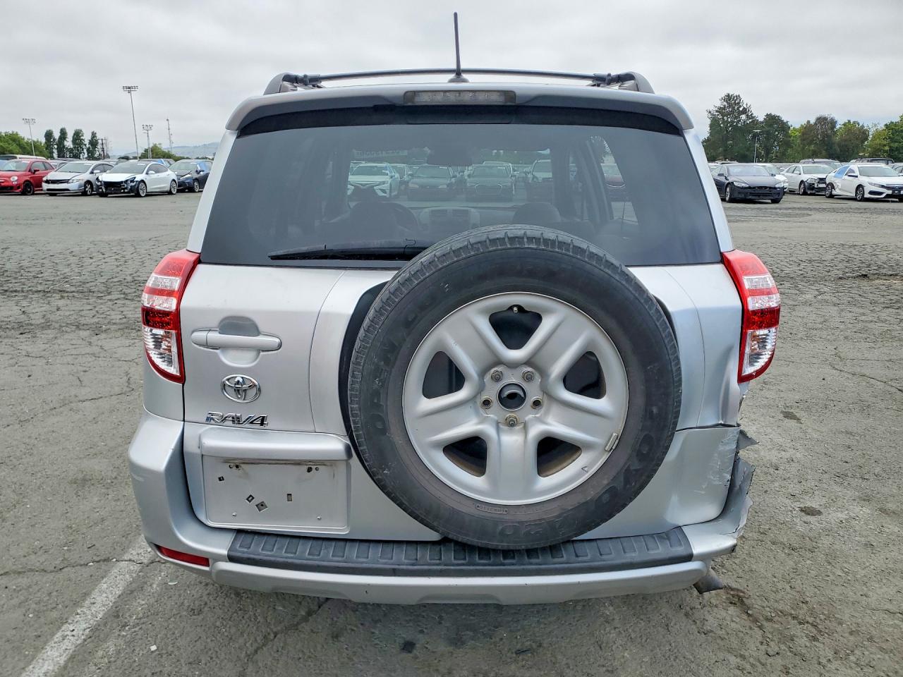 Toyota RAV4 Base