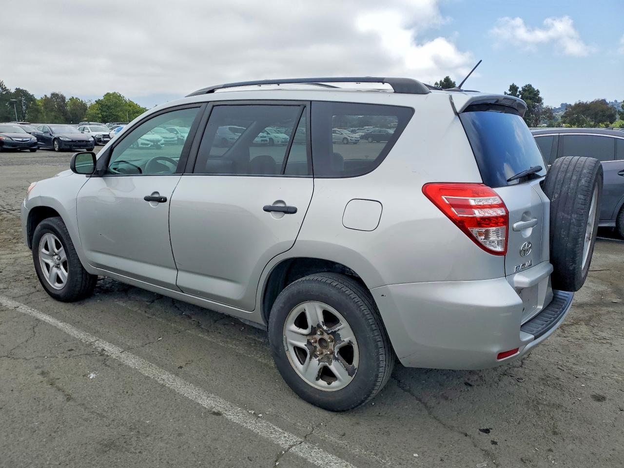 Toyota RAV4 Base