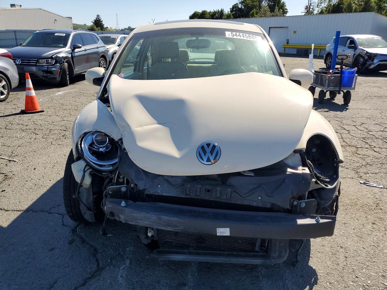 Volkswagen Beetle 2.5l Option Package 1