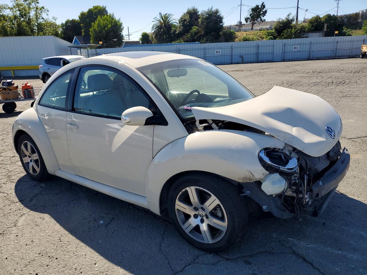 Volkswagen Beetle 2.5l Option Package 1