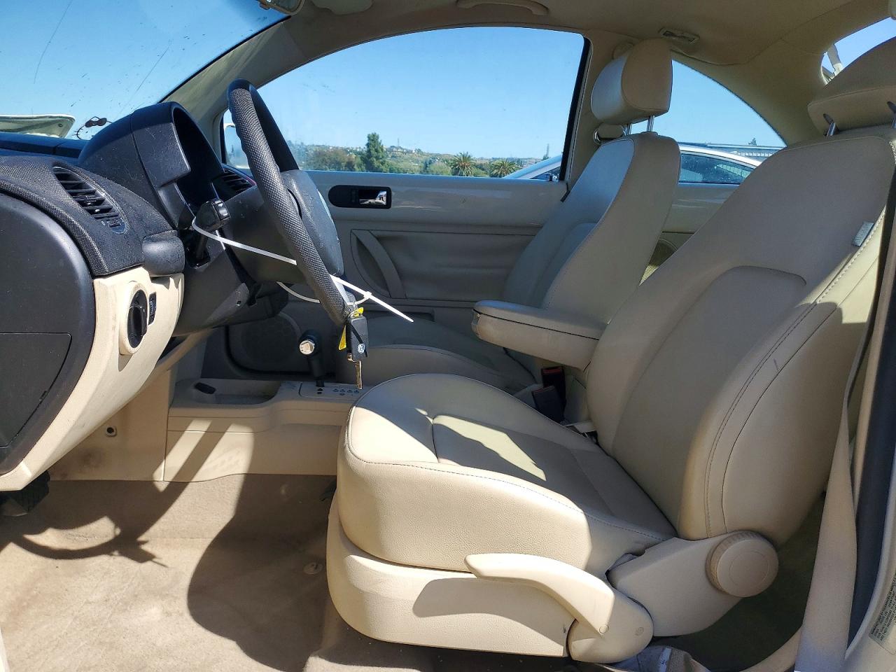 Volkswagen Beetle 2.5l Option Package 1