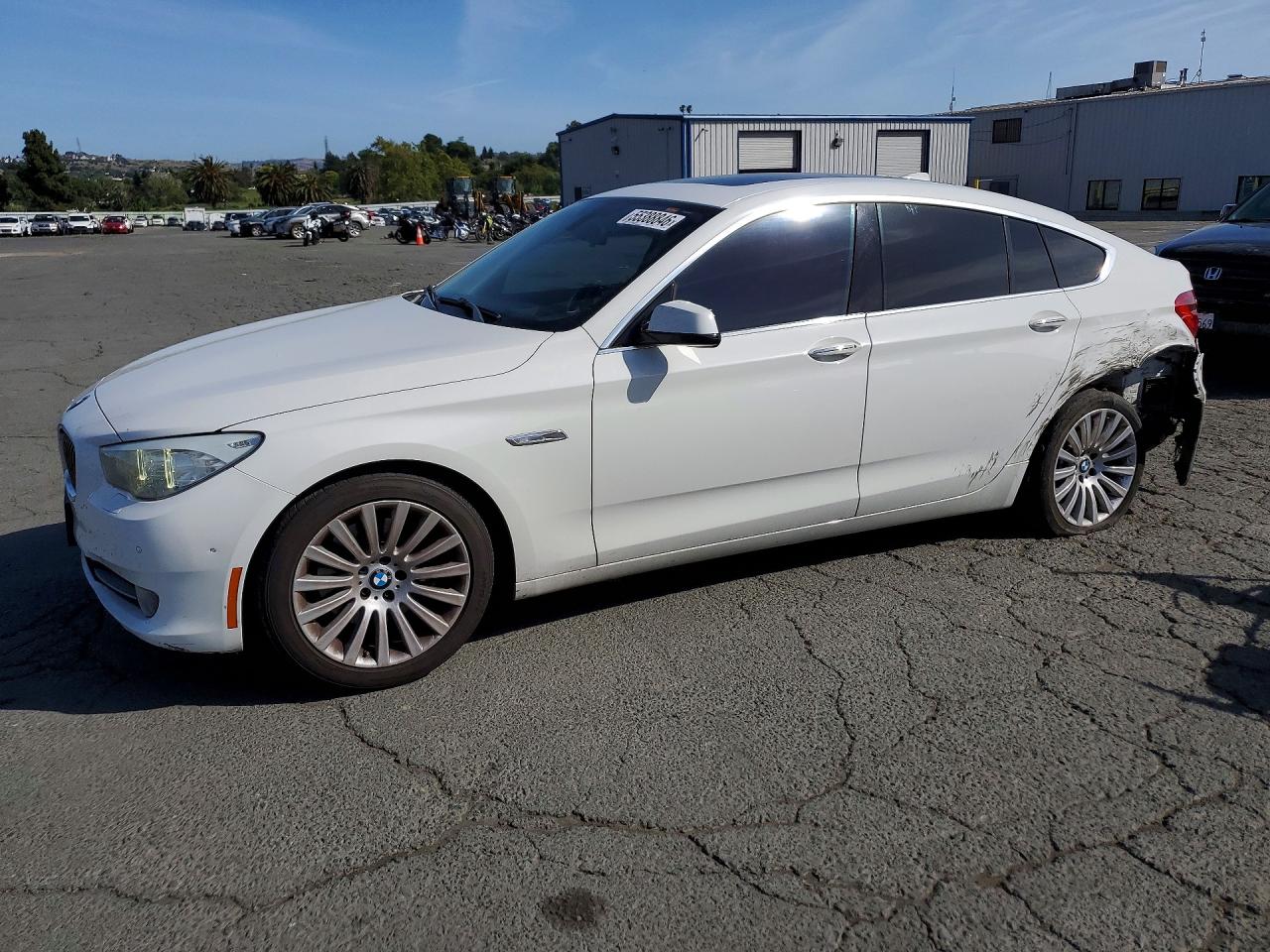 Salvage BMW 5 Series Image