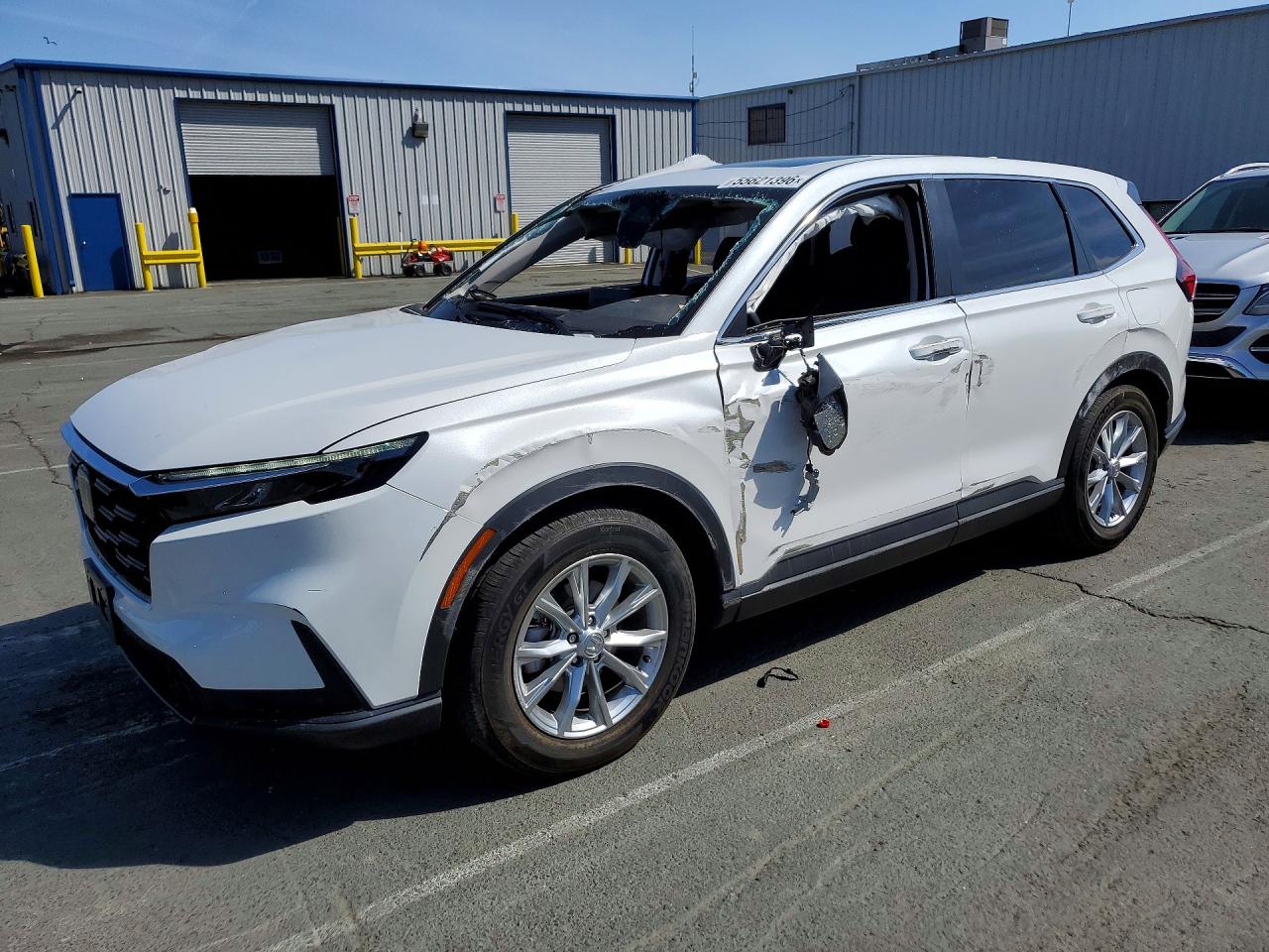 Salvage Honda Crv Image