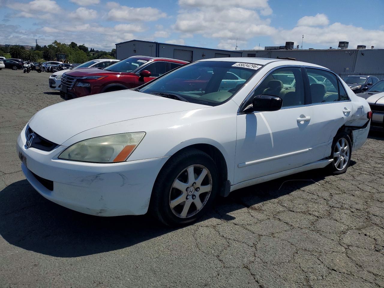 Salvage Honda Accord Image