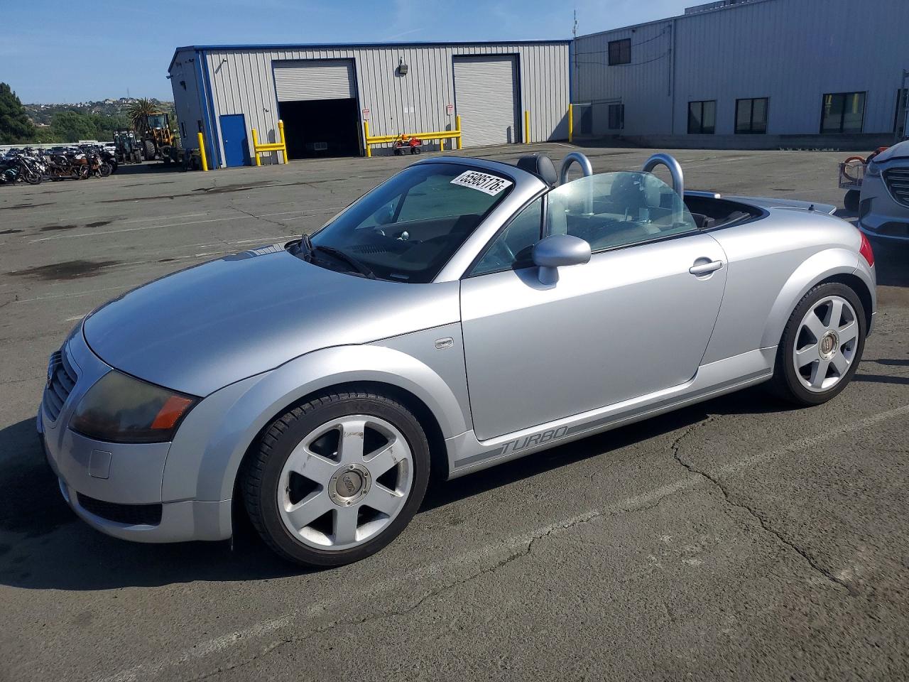 Salvage Audi TT Image