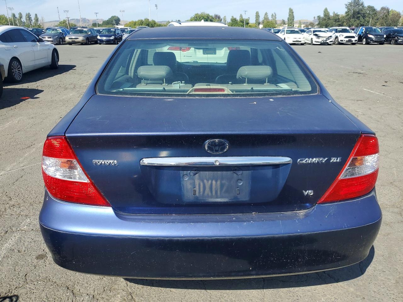 Toyota Camry Xle V6