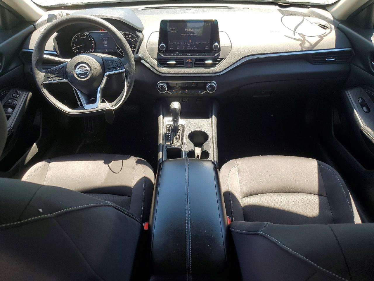 Nissan Altima S