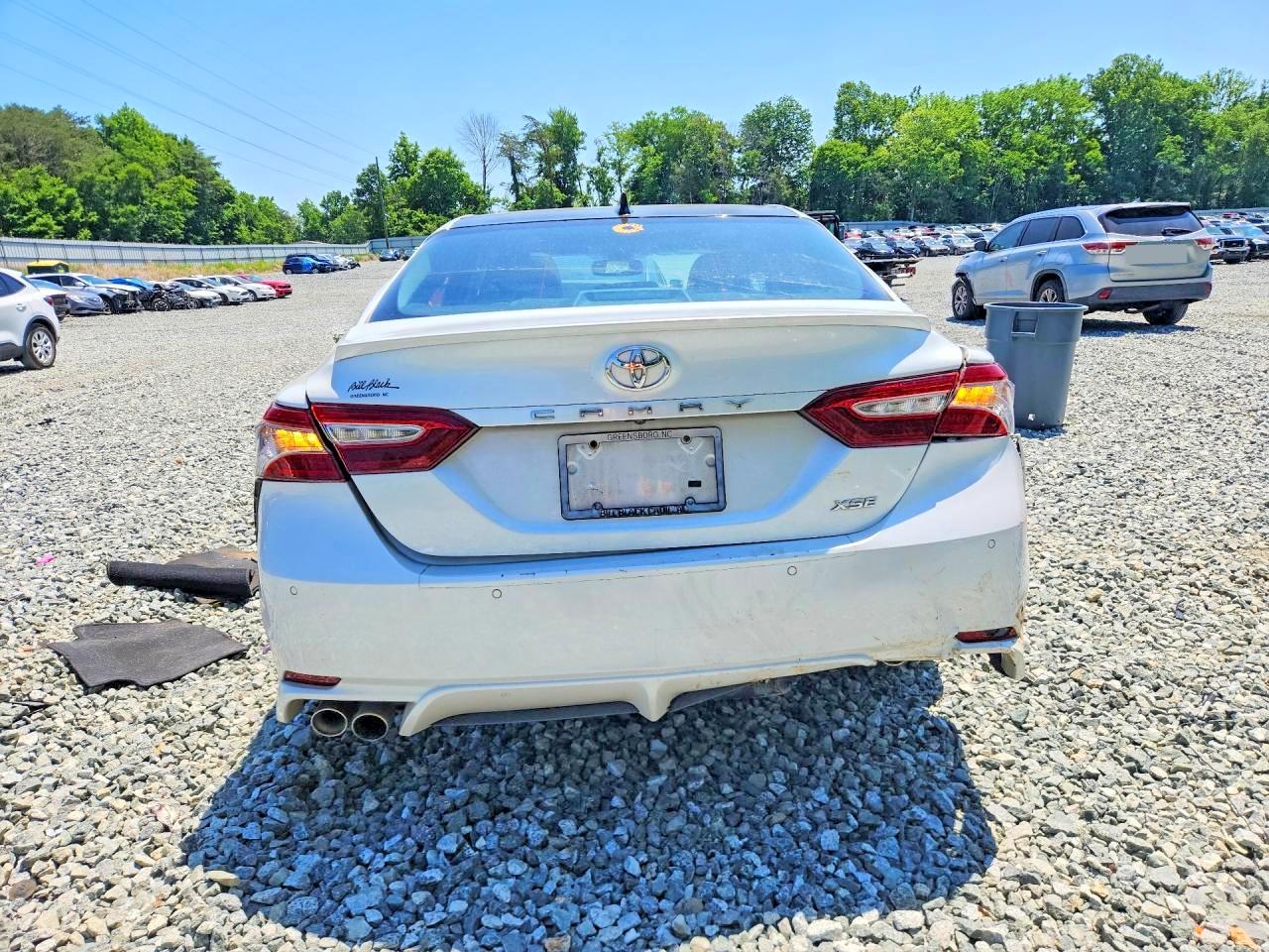Toyota Camry Xse V6