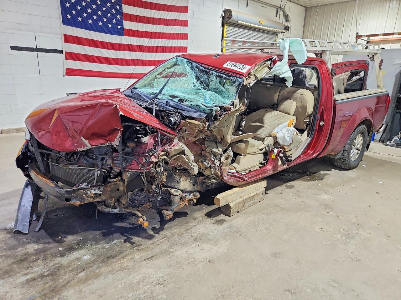 Salvage Nissan Frontier Image