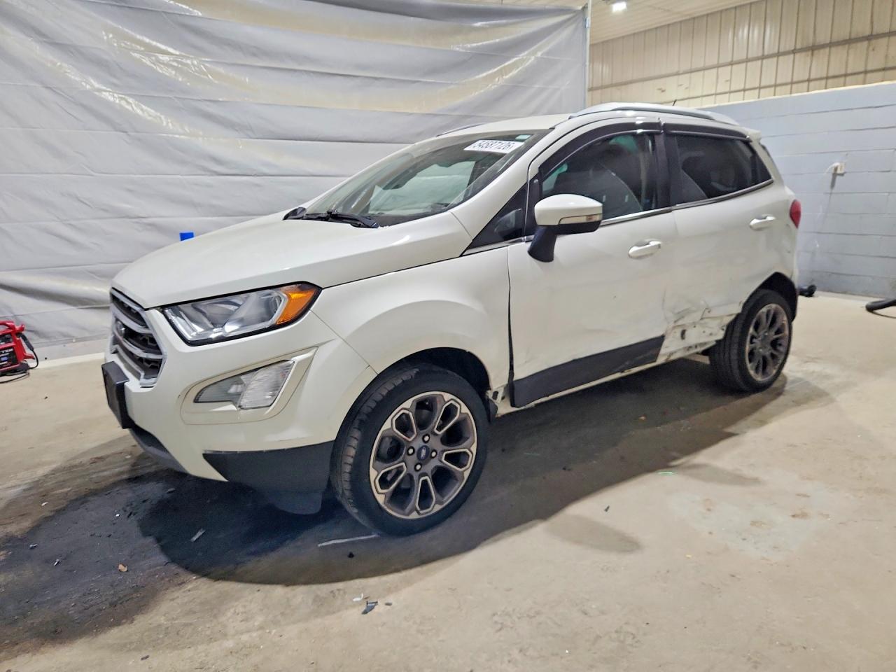 Salvage Ford EcoSport Image
