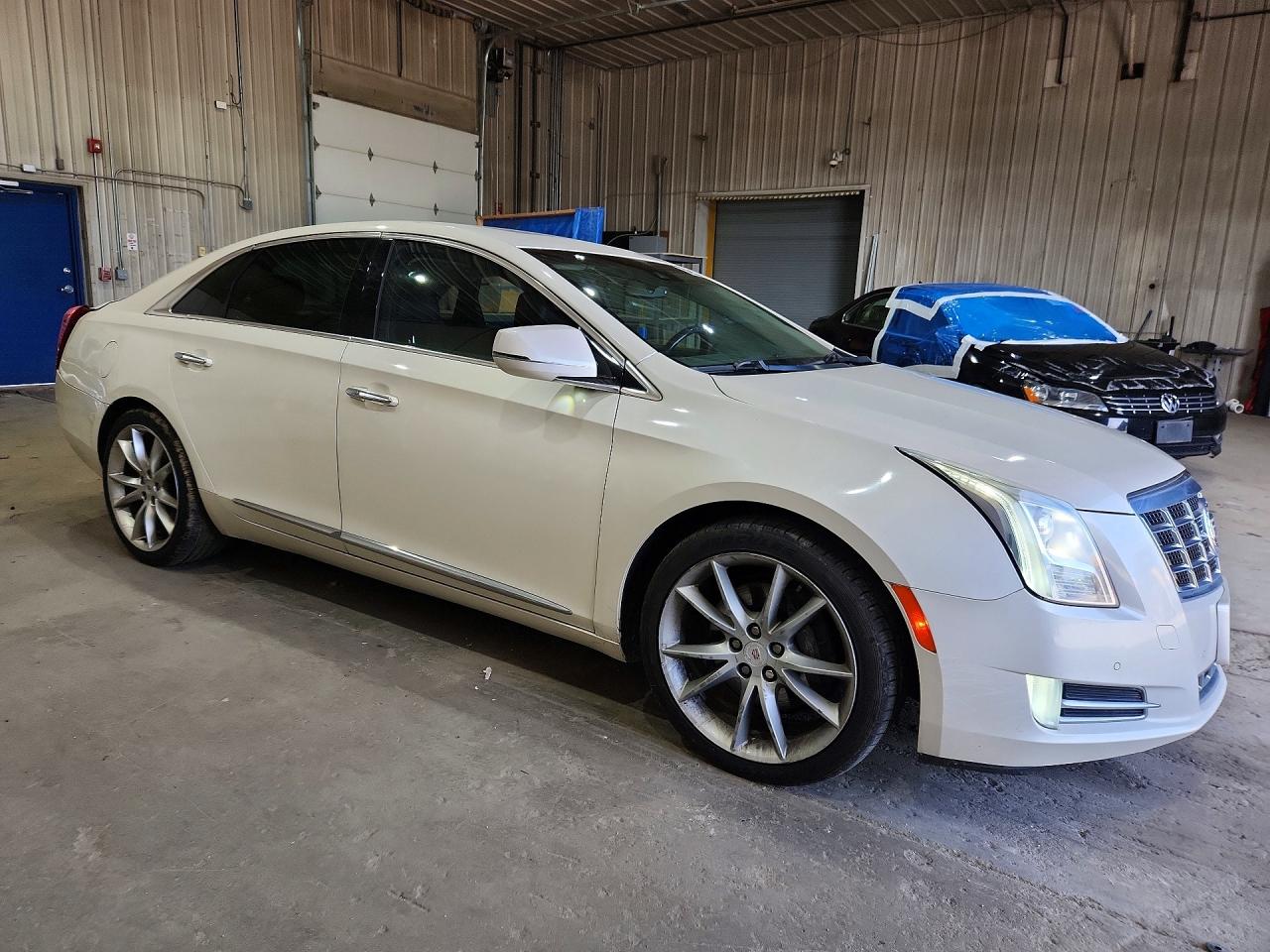 Cadillac XTS Premium Collection
