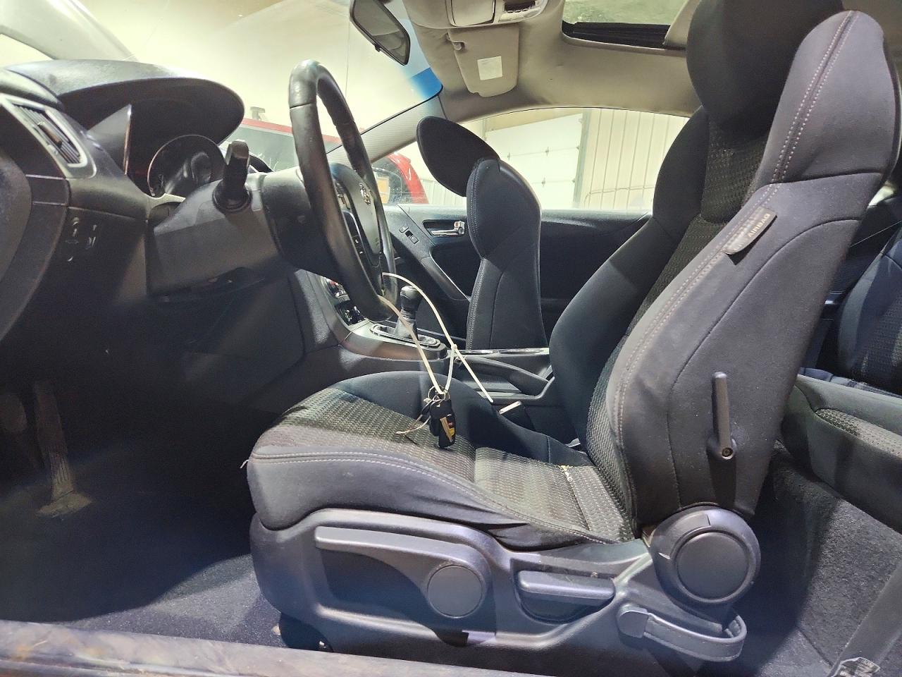 Hyundai Genesis 2.0t