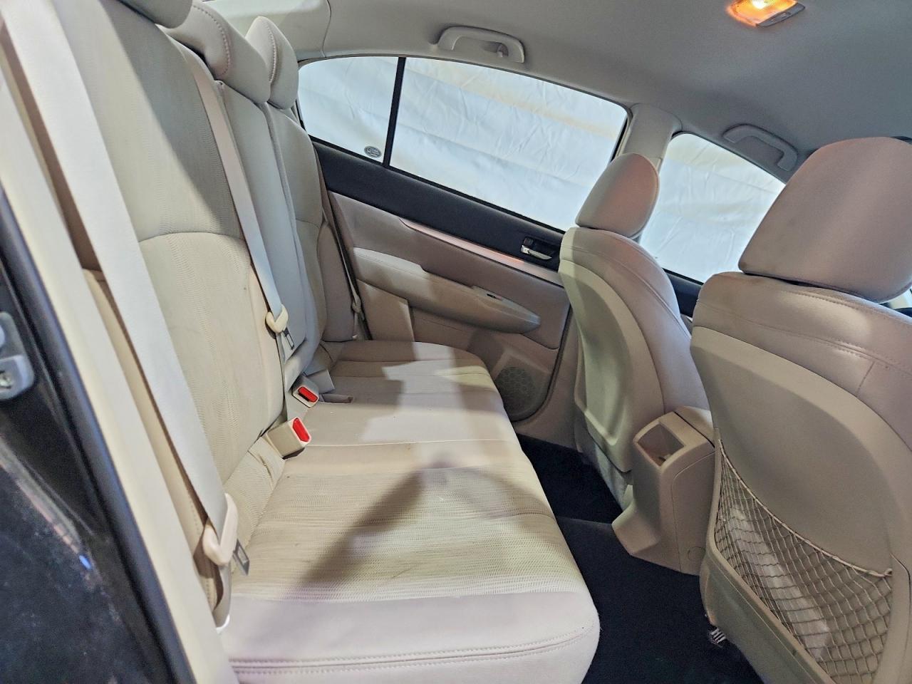 Subaru Legacy 2.5i