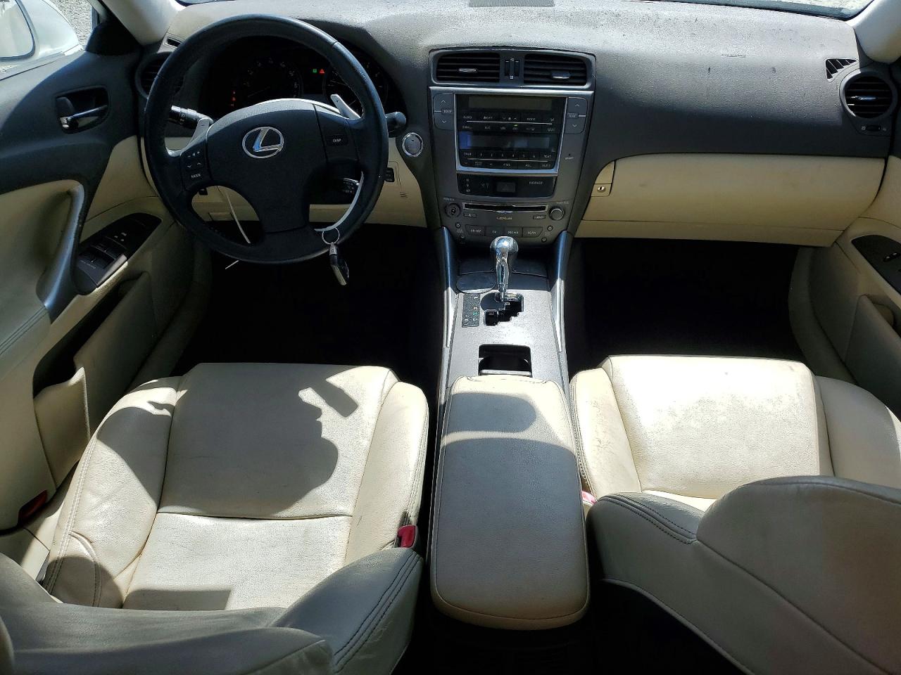 Lexus Is Base
