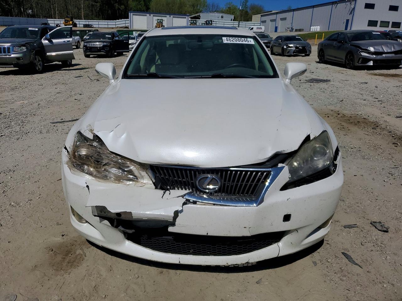Lexus Is Base