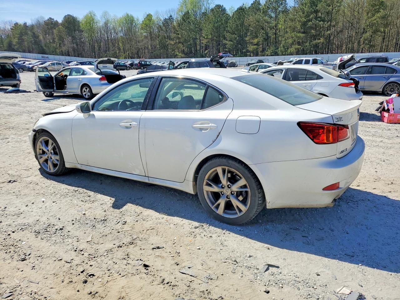 Lexus Is Base