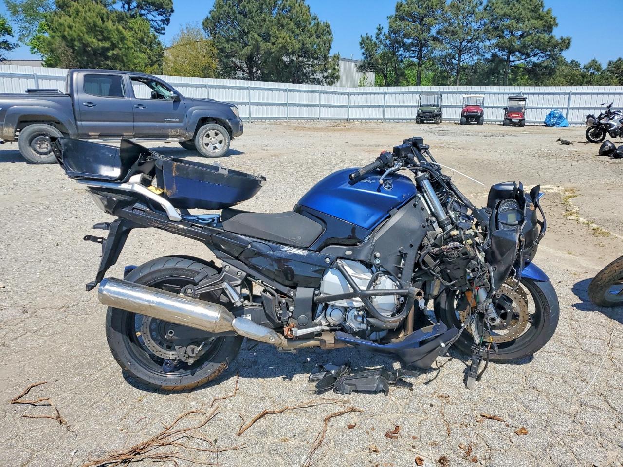Salvage Yamaha Fjr1300 Image