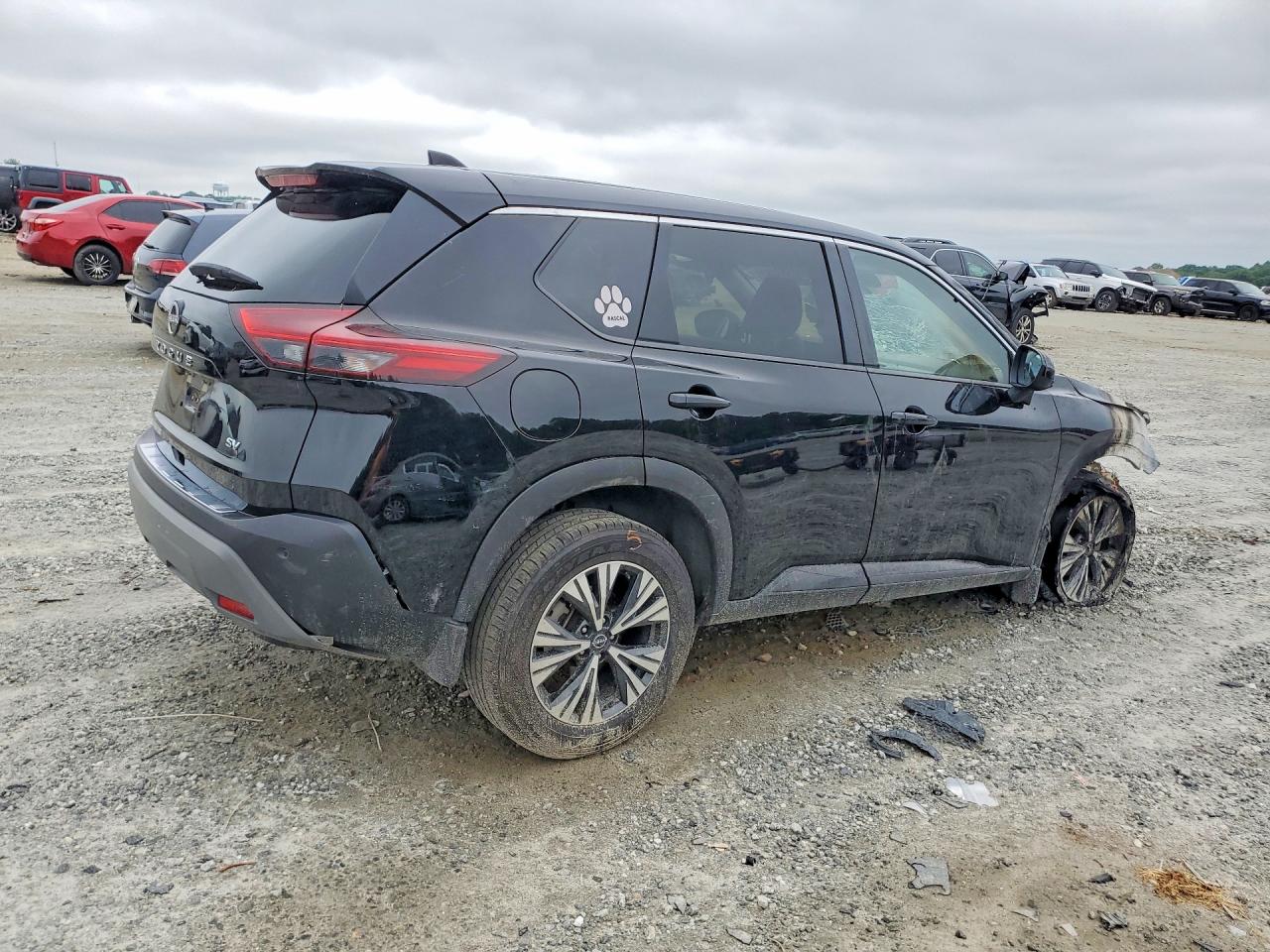 Nissan Rogue Sv