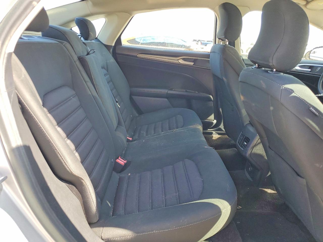 Ford Fusion Se Hybrid