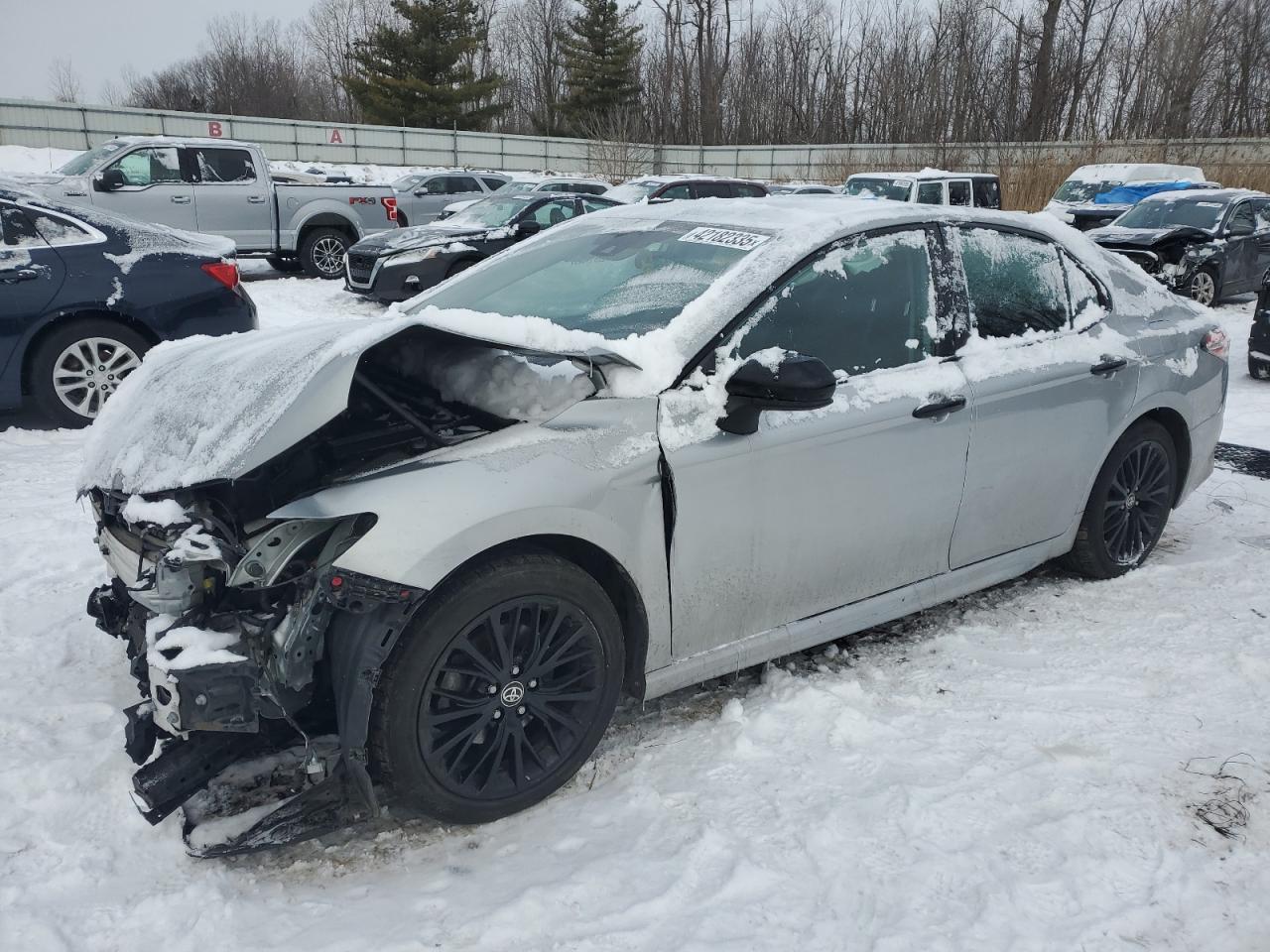 Salvage Toyota Camry Image