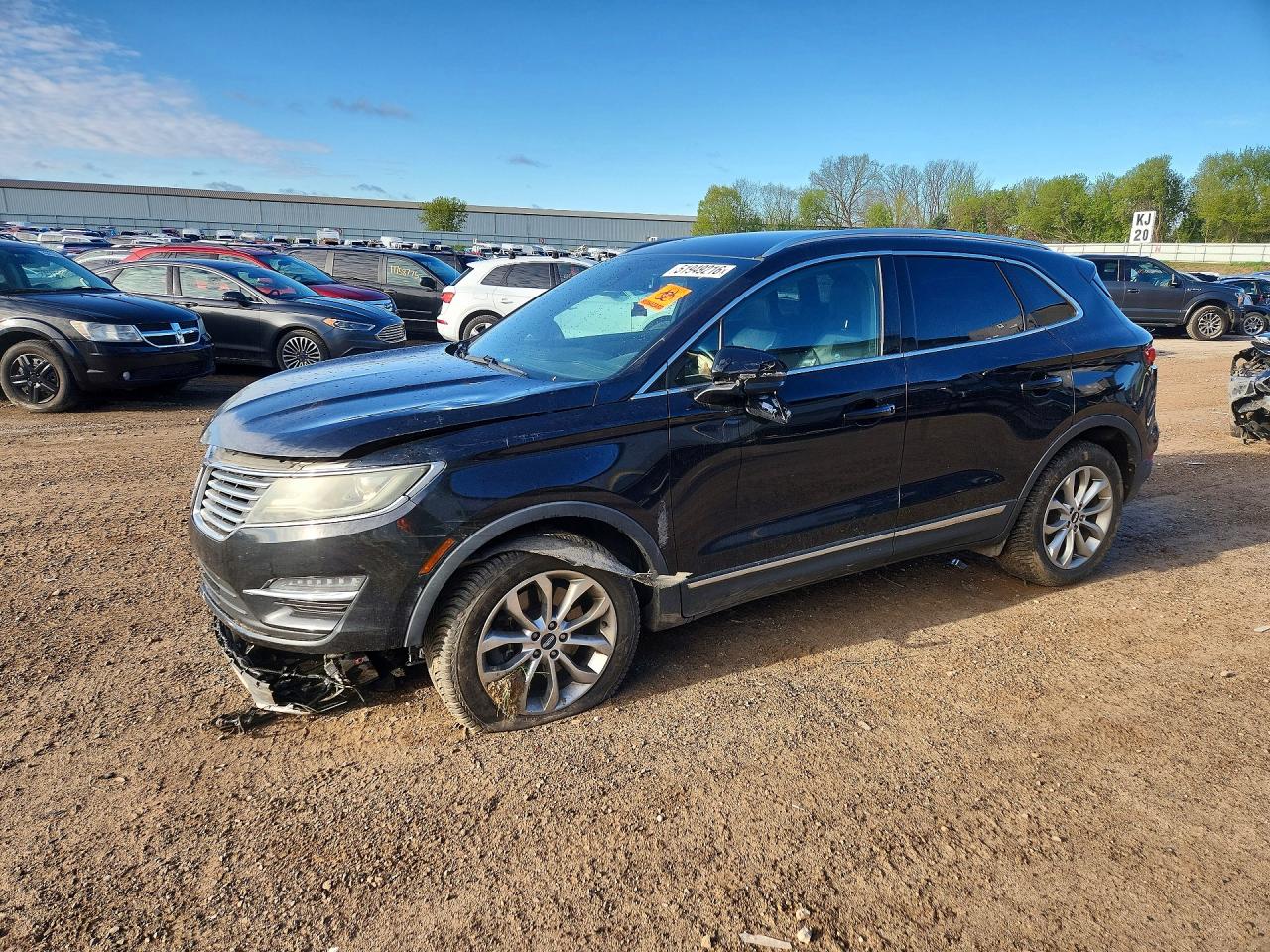 Salvage Lincoln MKZ Image