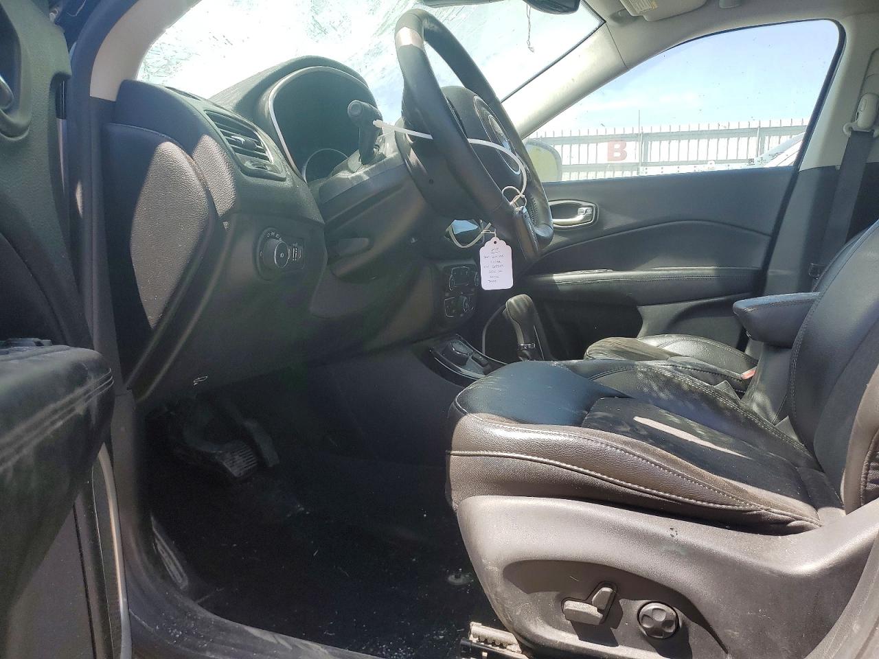 Jeep Compass Latitude
