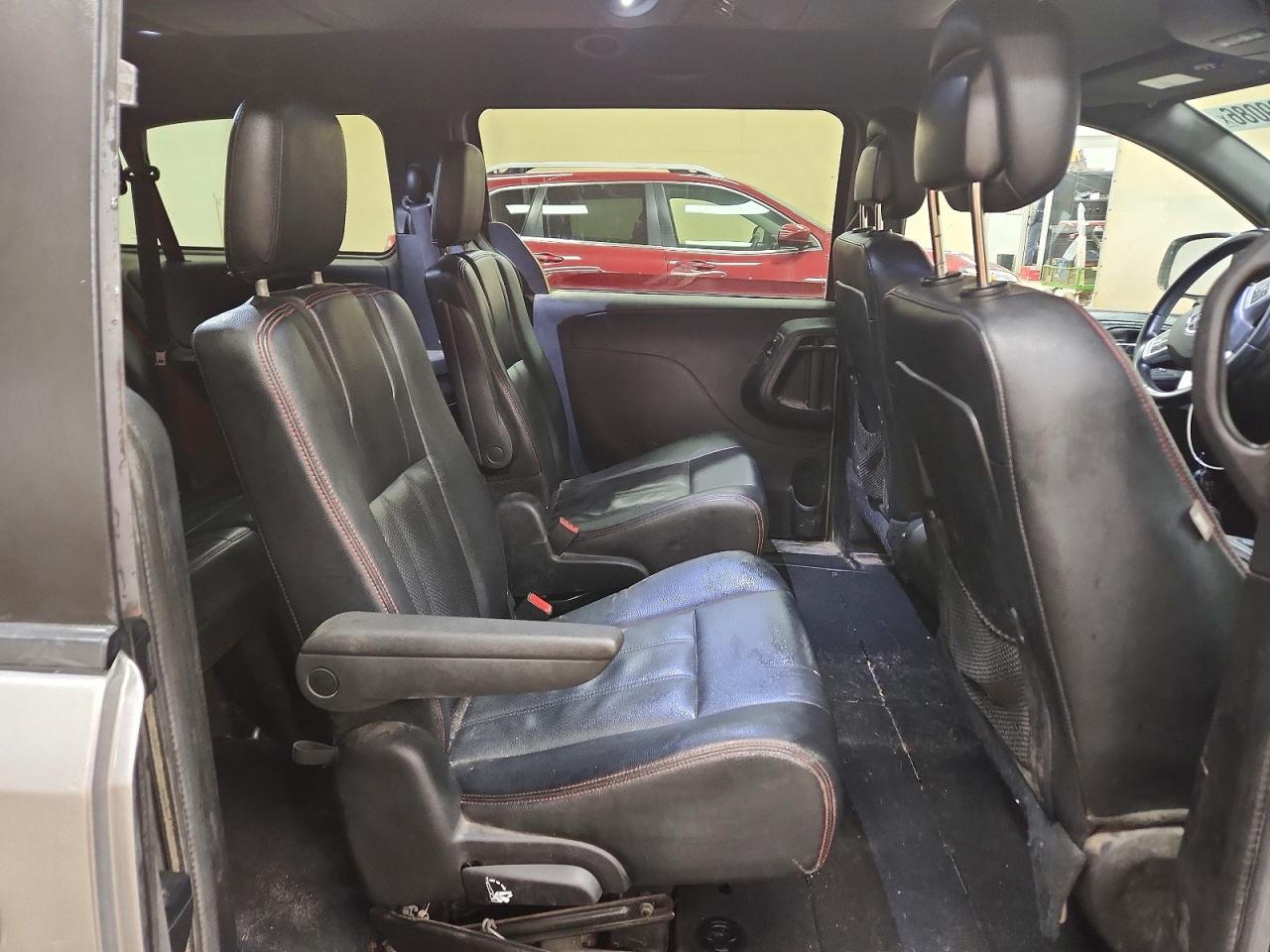 Dodge Caravan R