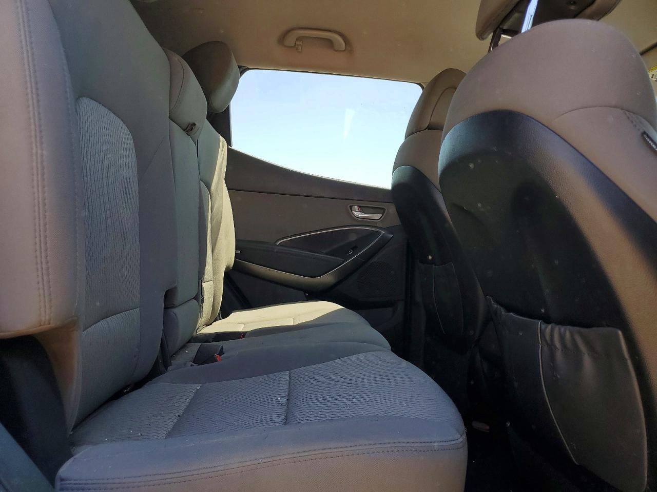 Hyundai SANTA FE 2.4l