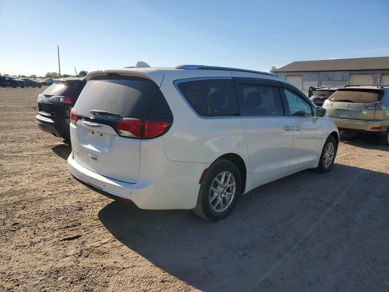 Chrysler Pacifica Touring
