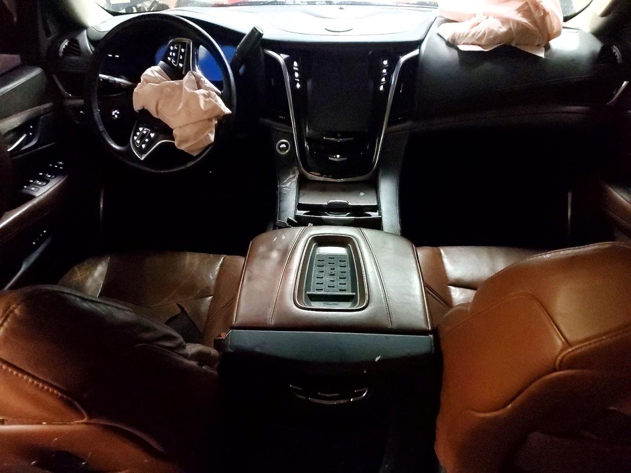 Cadillac Escalade Luxury
