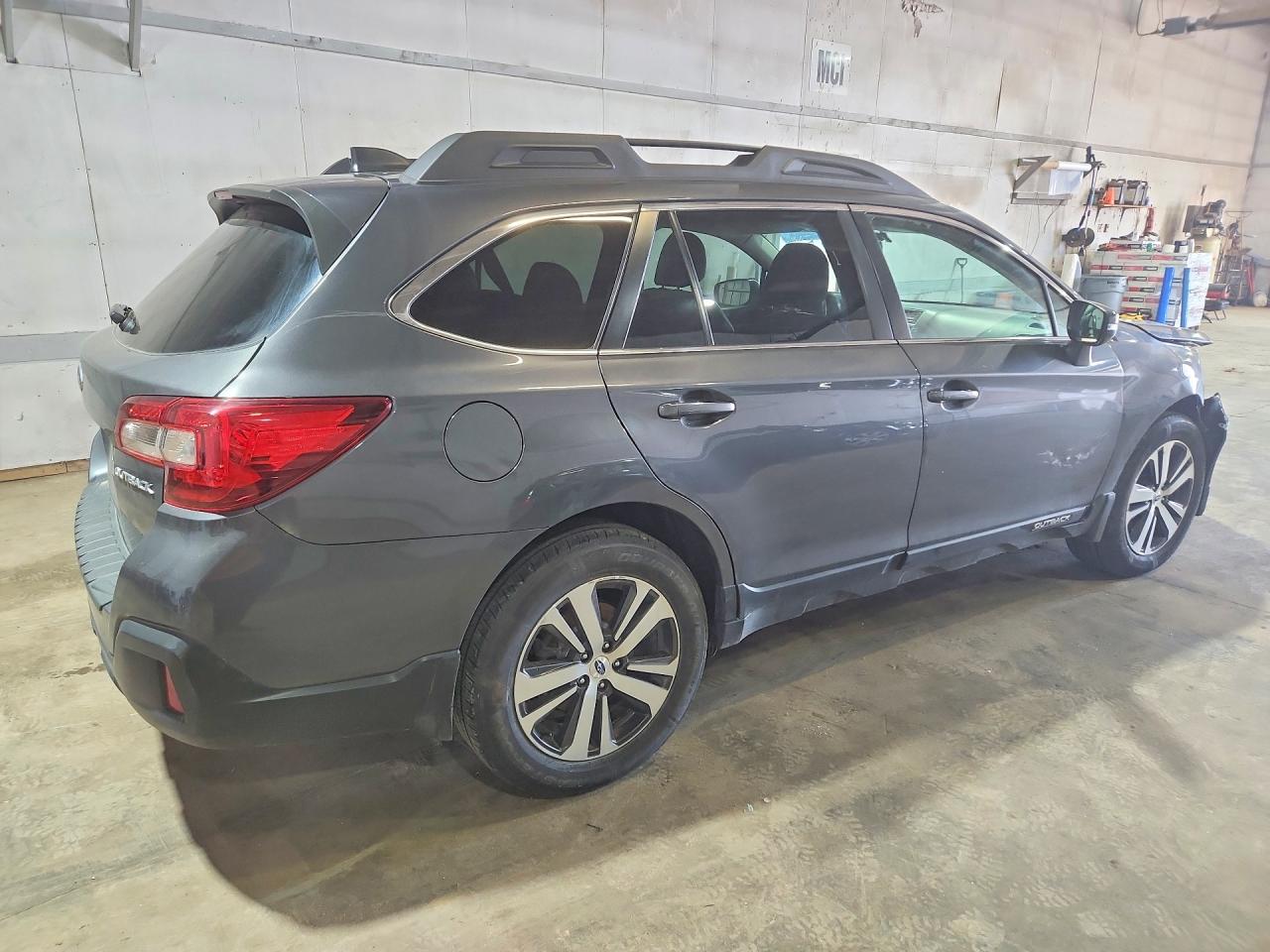 Subaru Outback 2.5i Limited