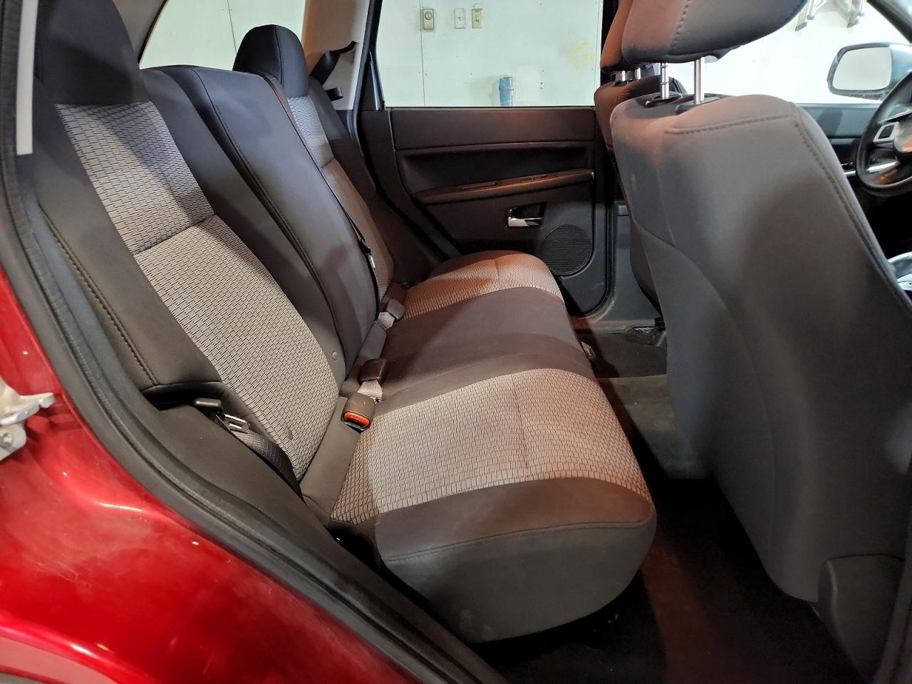 Jeep Cherokee Laredo