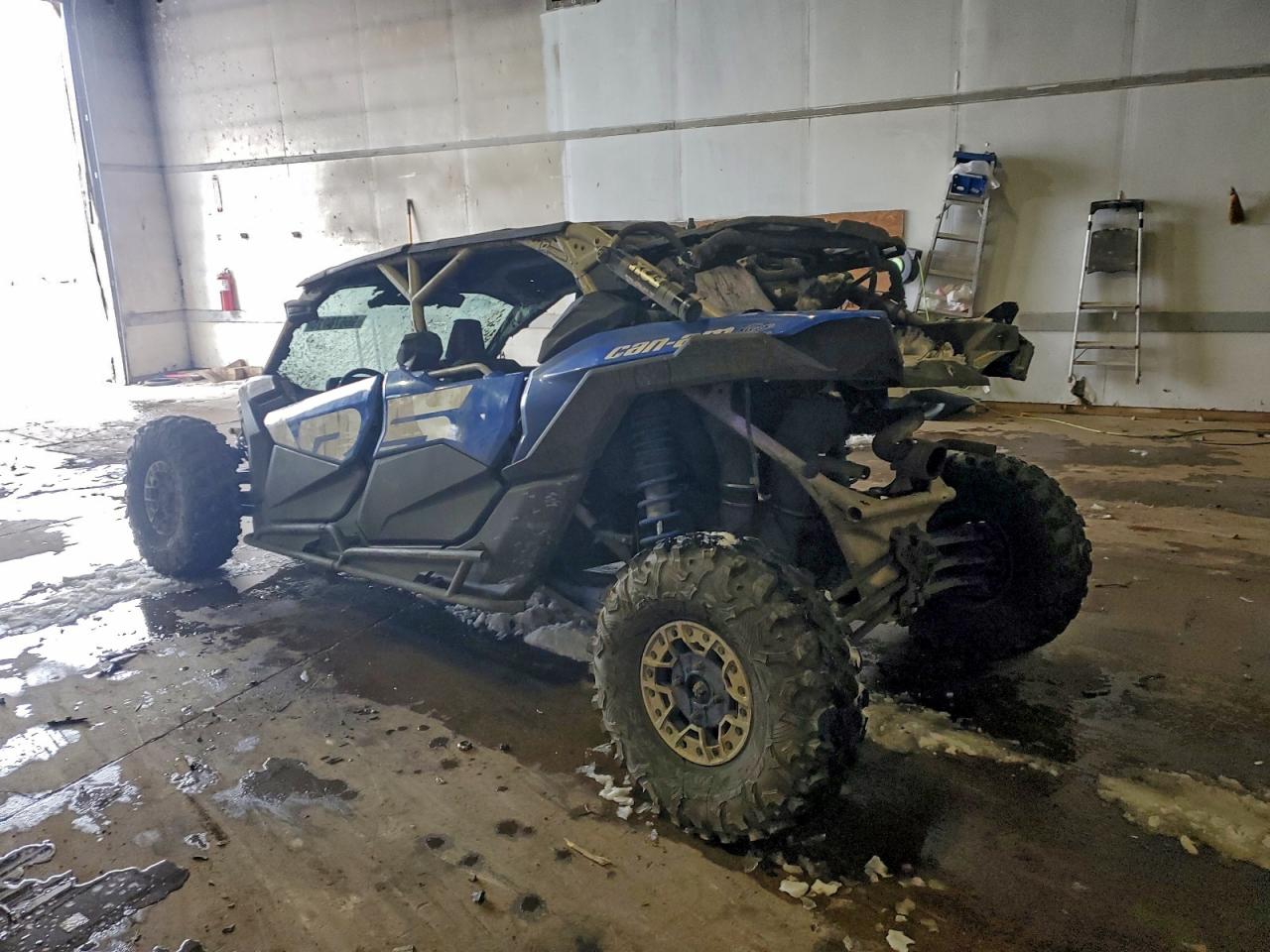 Can-Am Maverick X