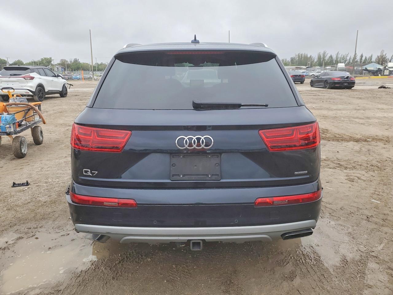 Audi Q7 Premium Plus