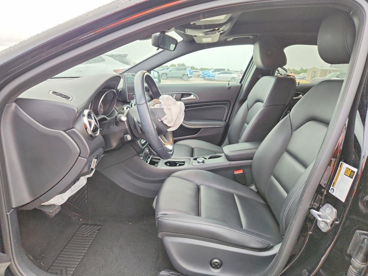 Mercedes-Benz GLA 250 4matic