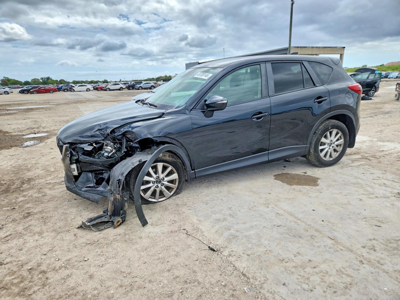 Salvage Mazda Cx Image