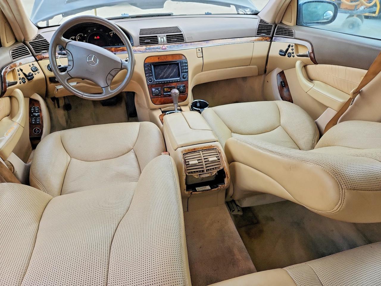 Mercedes-Benz S-Class 500