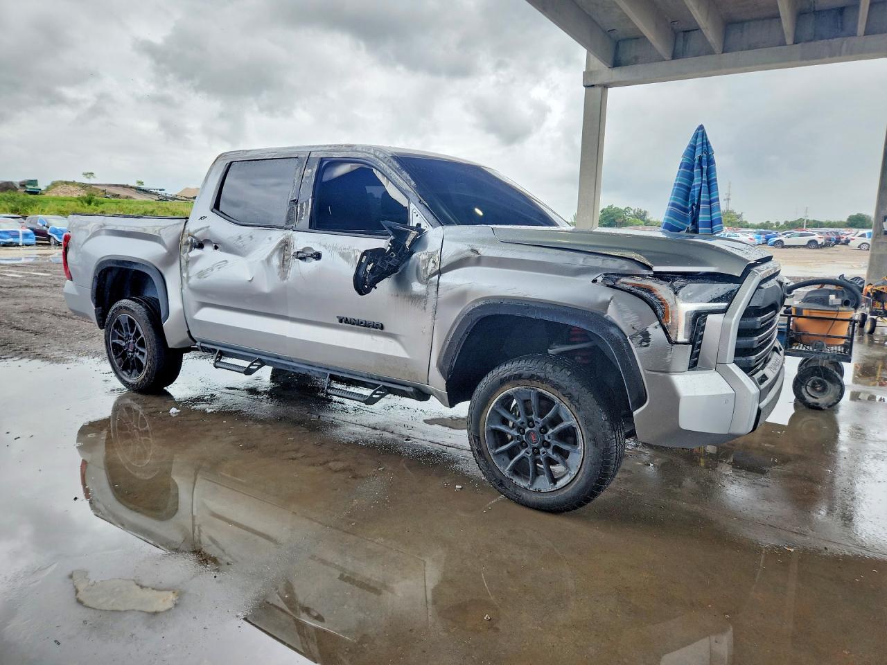 Toyota Tundra Sr5