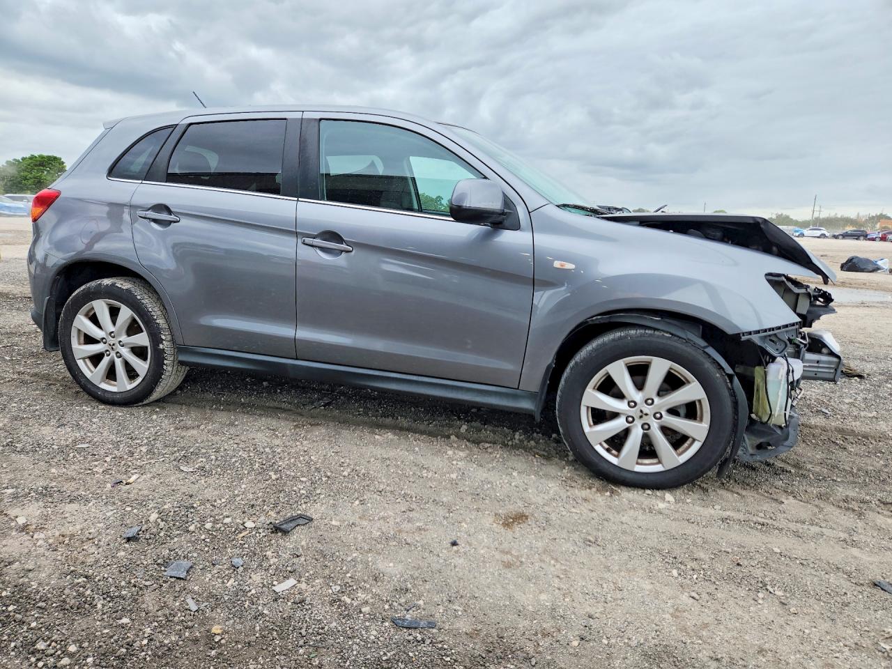 Mitsubishi Outlander Se