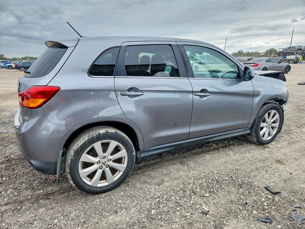 Mitsubishi Outlander Se