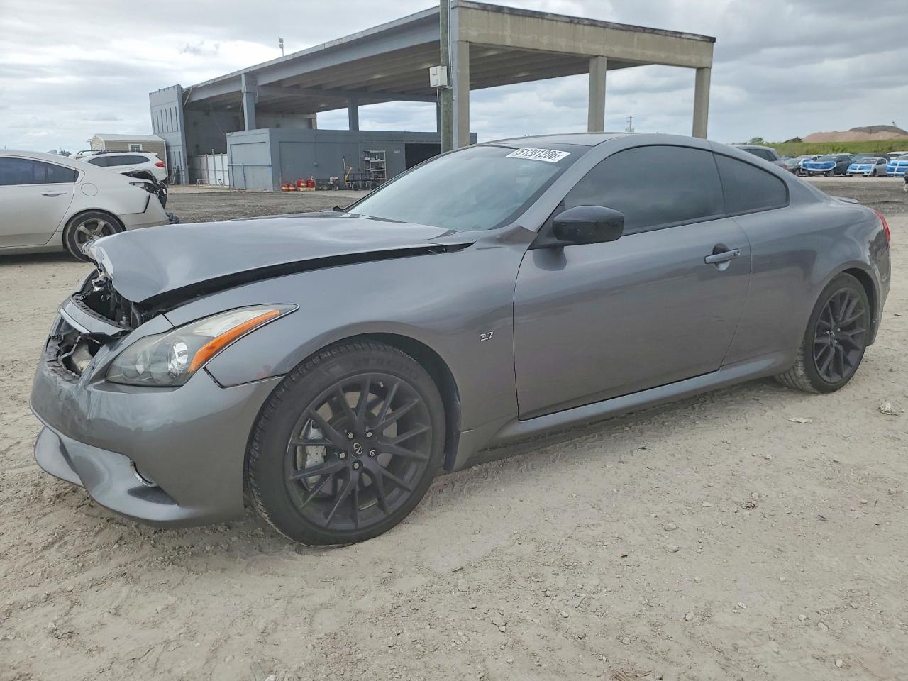 Salvage INFINITI Q60 Image