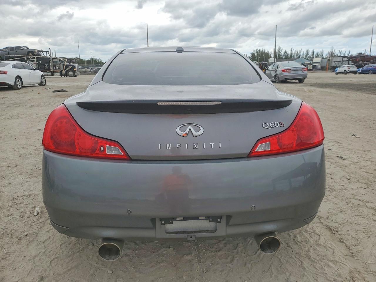 INFINITI Q60 Coupe Sport Limited