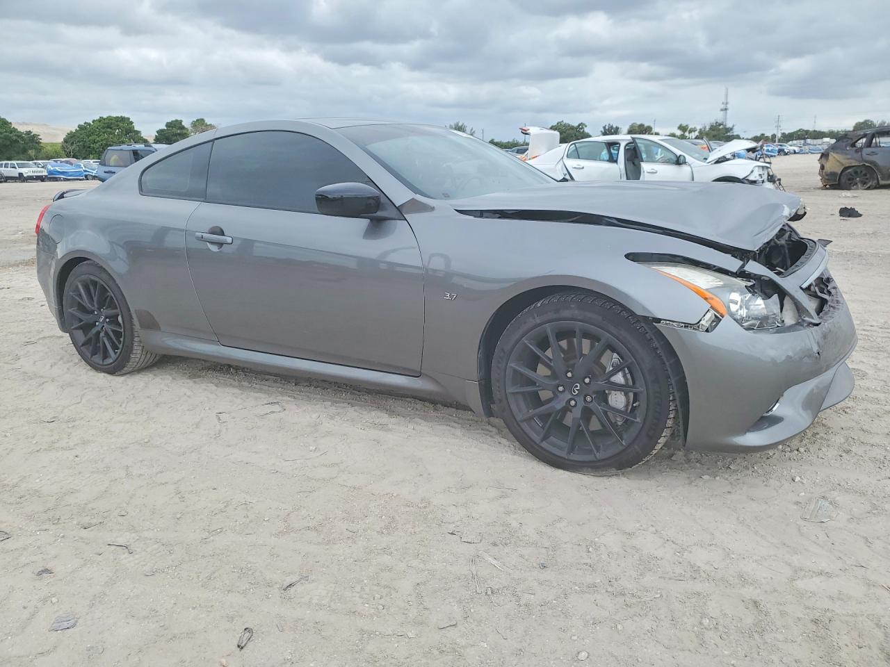 INFINITI Q60 Coupe Sport Limited