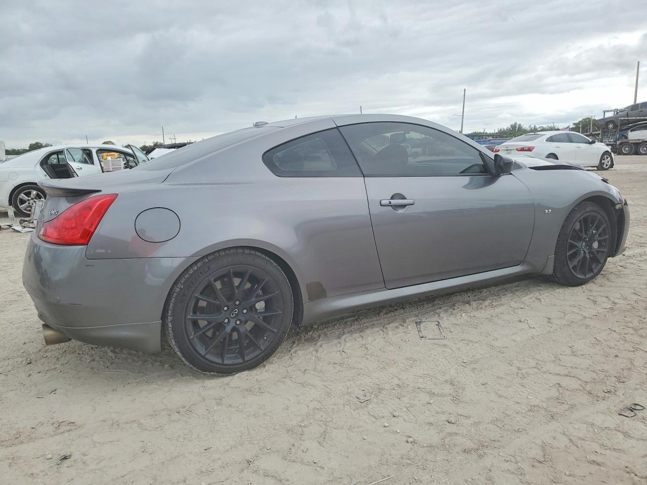 INFINITI Q60 Coupe Sport Limited