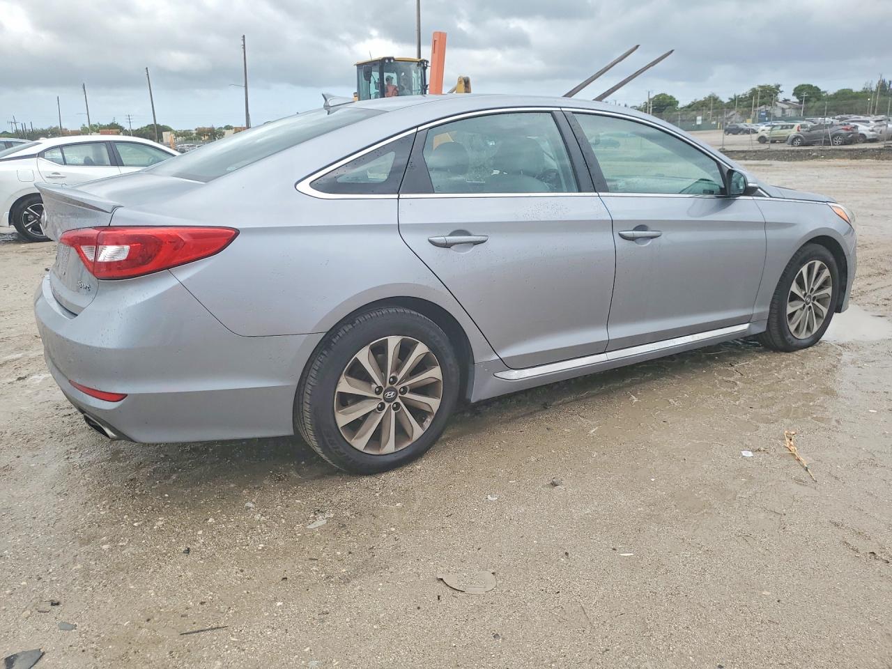 Hyundai SONATA Sport