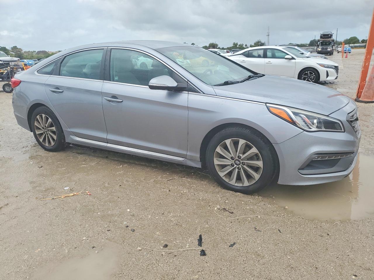 Hyundai SONATA Sport