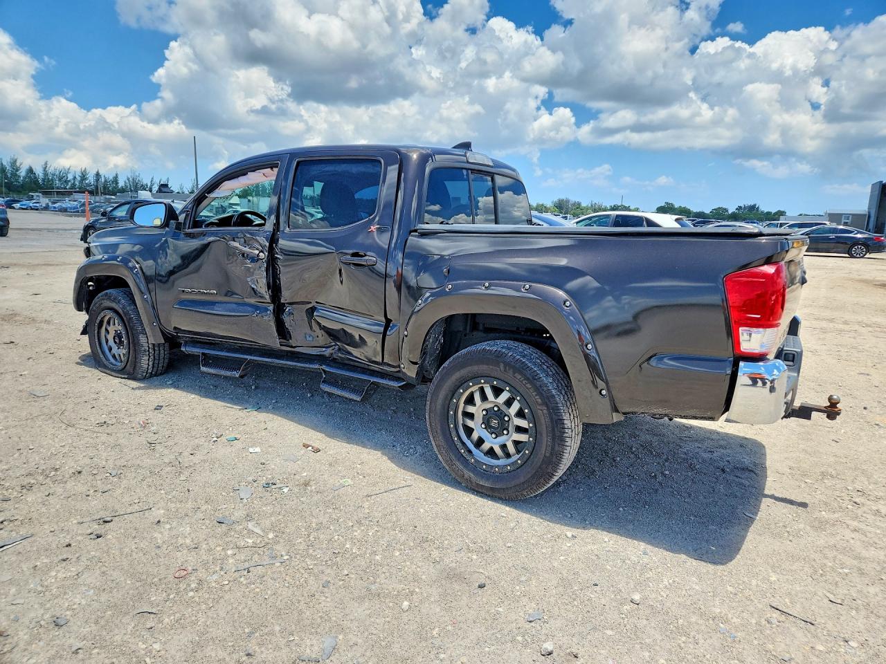 Toyota Tacoma Sr5 V6
