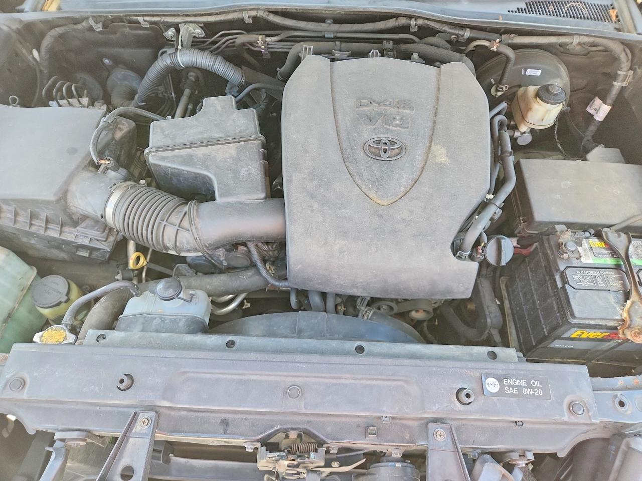 Toyota Tacoma Sr5 V6